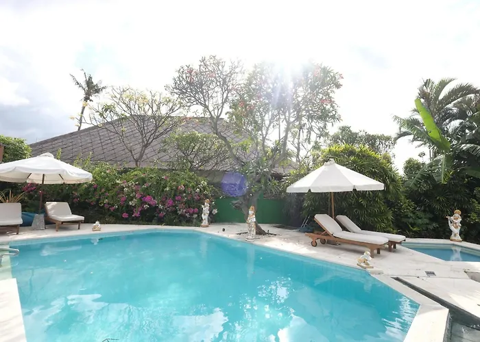 Villa Meyer By Pantai Lovina *